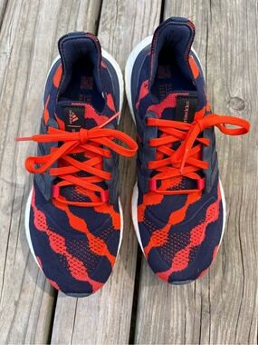adidas sneakers in Red and Navy Blue